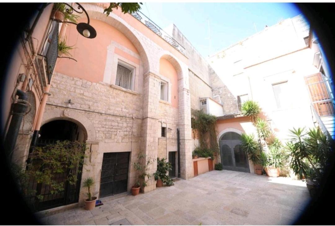 Casa Vacanza Saint Patrick Barletta Ngoại thất bức ảnh